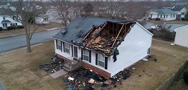 Why Choose Us for Selling Damaged House in Cos Cob, CT?
