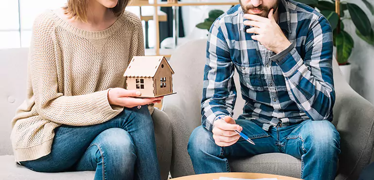 Why Sell Your House During Divorce in Meriden, CT?