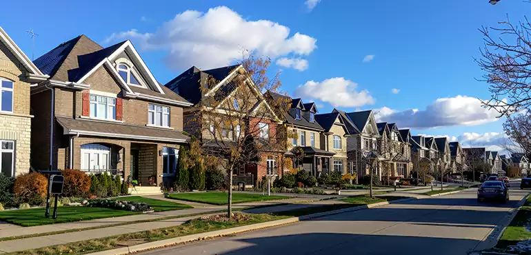 Why Choose Us for Selling Your Foreclosed House in New Britain, CT?
