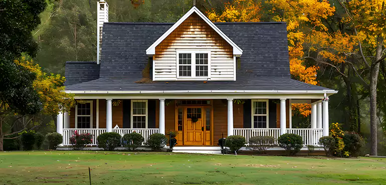 What Types of Properties Do We Buy in Simsbury Center?